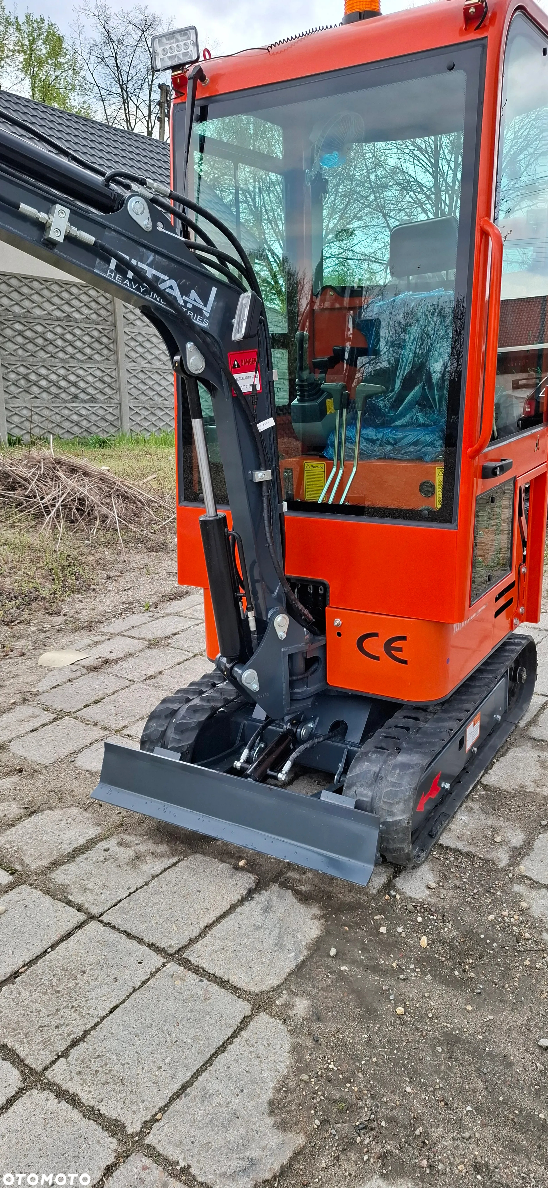 Inny Titan TL 15E - 3