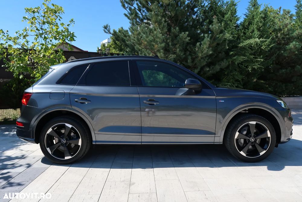 Audi Q5 50 TFSI e quattro S tronic design - 8