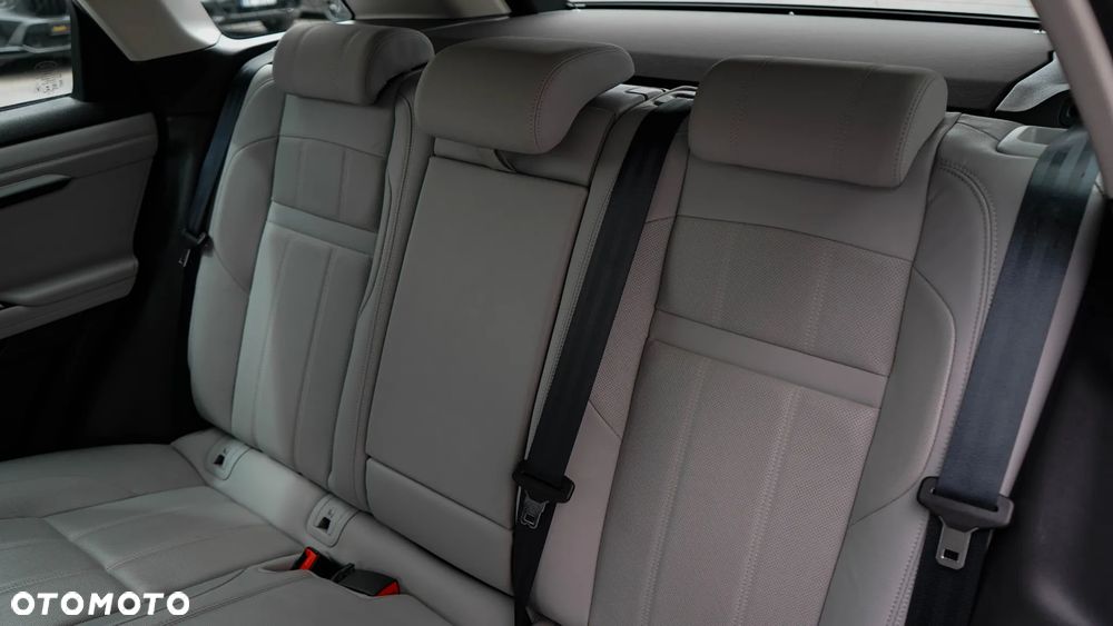 Land Rover Range Rover Evoque - 17