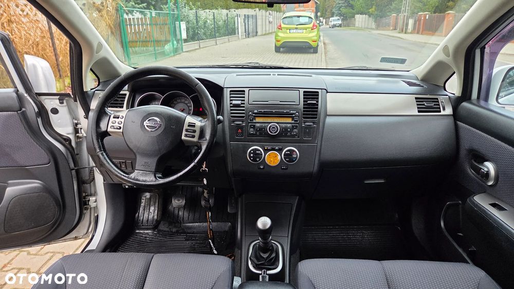 Nissan Tiida 1.8 acenta - 14