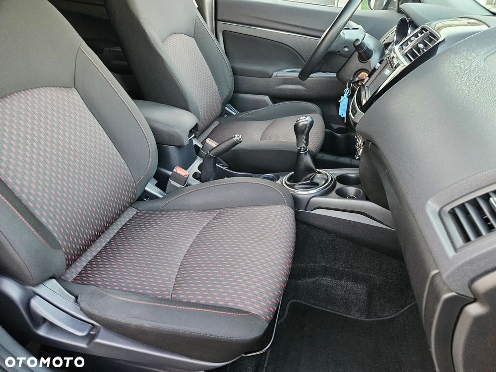 Mitsubishi ASX 1.6 2WD Invite - 15