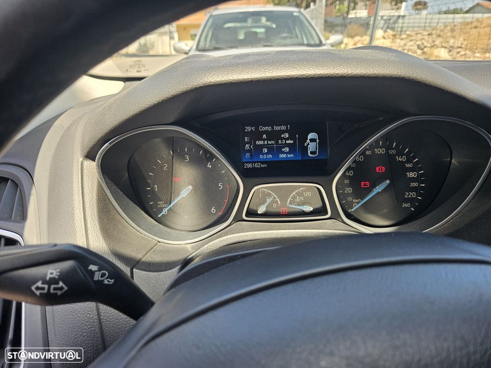 Ford Focus SW 1.5 TDCi Titanium - 2