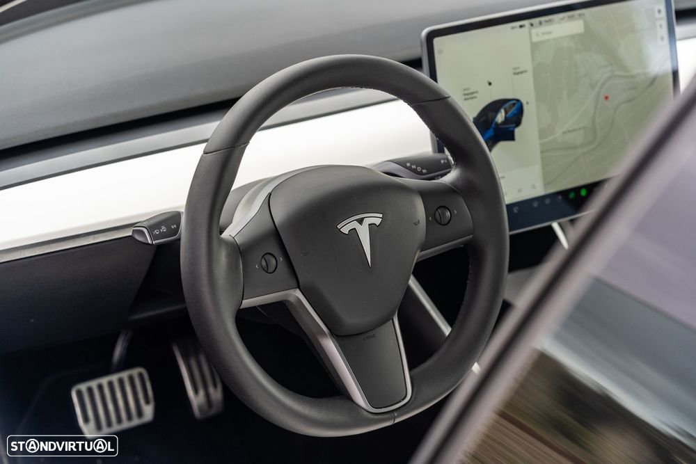 Tesla Model 3 AWD Dual Motor Performance - 28