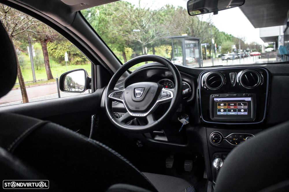 Dacia Sandero 1.0 SCe Stepway - 28