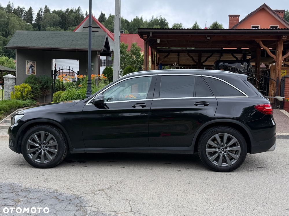 Mercedes-Benz GLC - 6