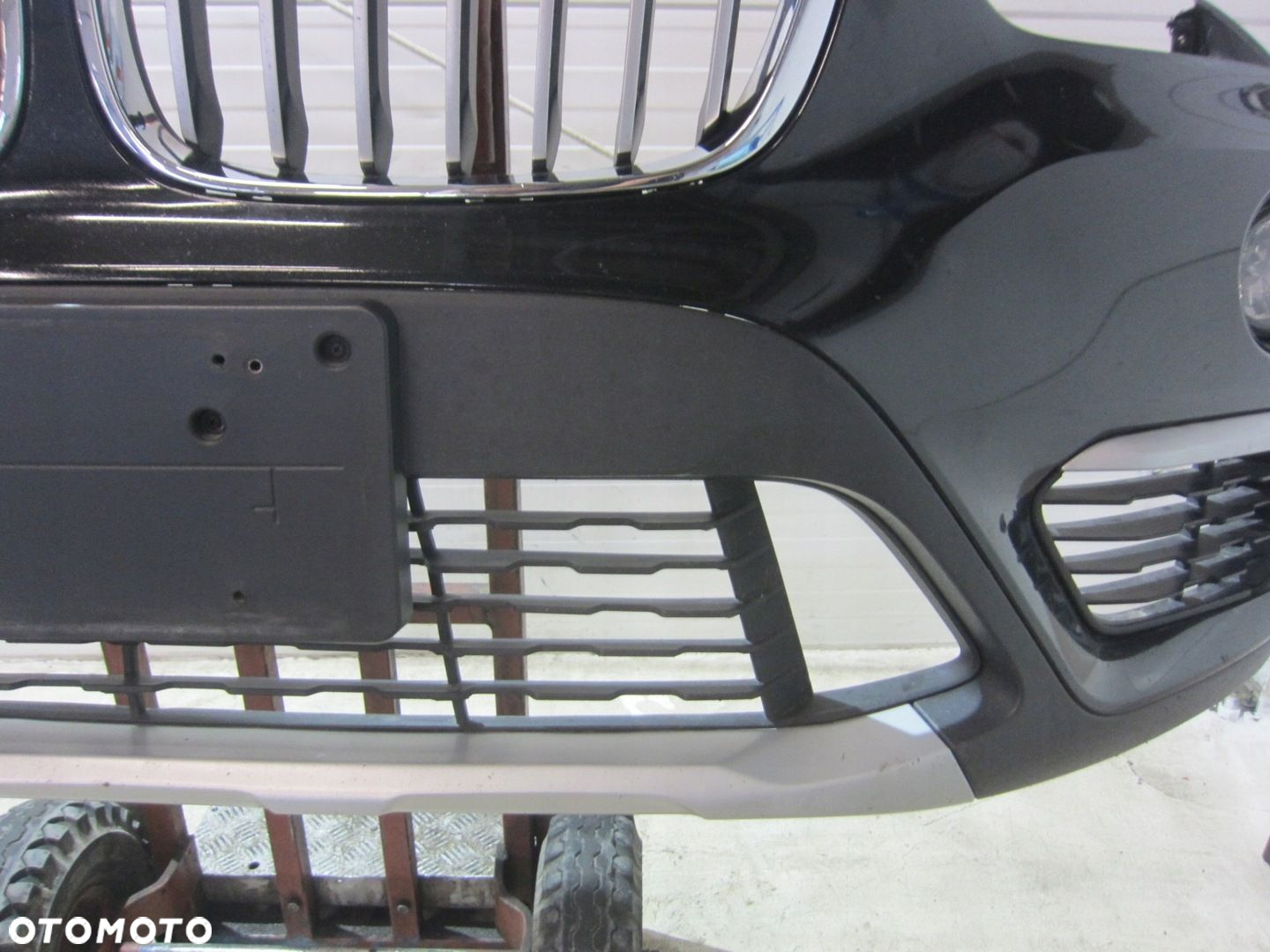 BMW X1 F48 ZDERZAK PRZEDNI PRZÓD KOMPLETNY 668 SCHWARZ 2 CZARNY GRILL XLINE - 7
