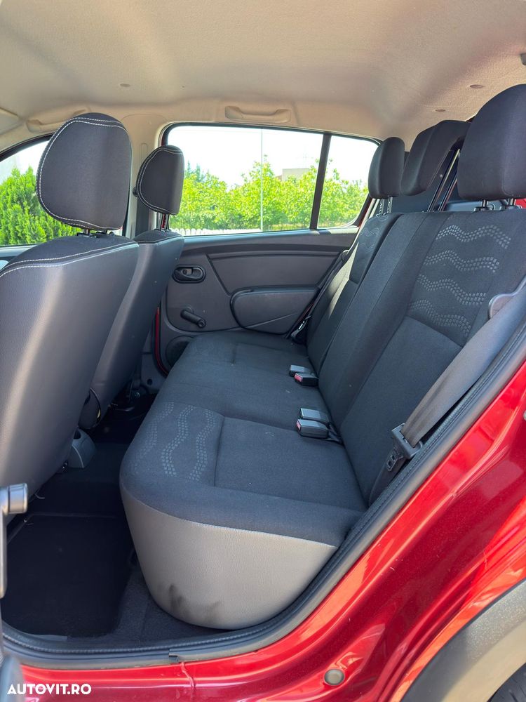 Dacia Sandero Stepway - 8
