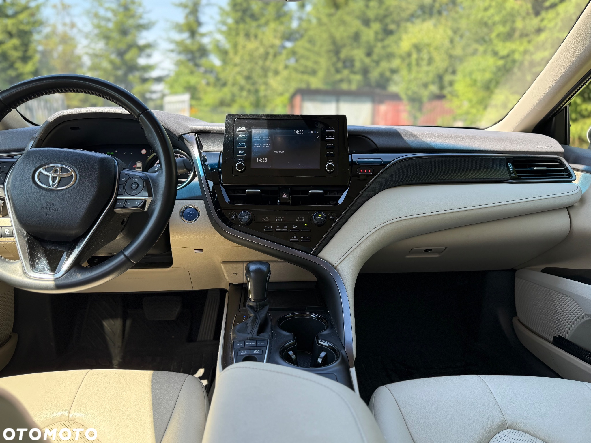 Toyota Camry Business Edition - 15