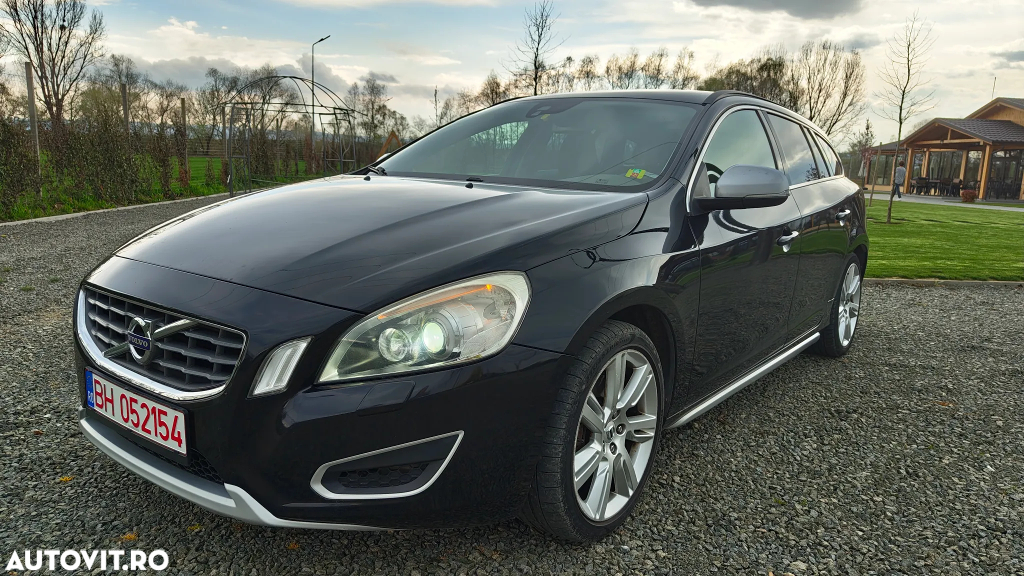 Volvo V60 2.0T Geartronic Powershift Summum - 9