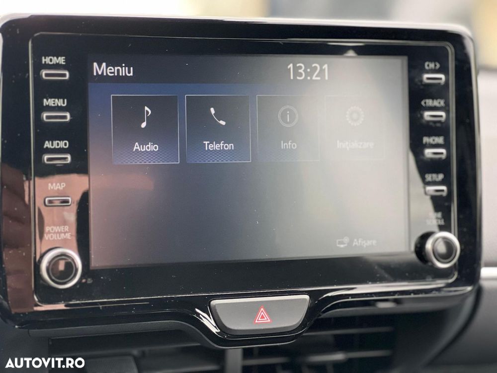 Toyota Yaris Cross 1.5 VVT-i HSD 4x2 Dynamic - 26