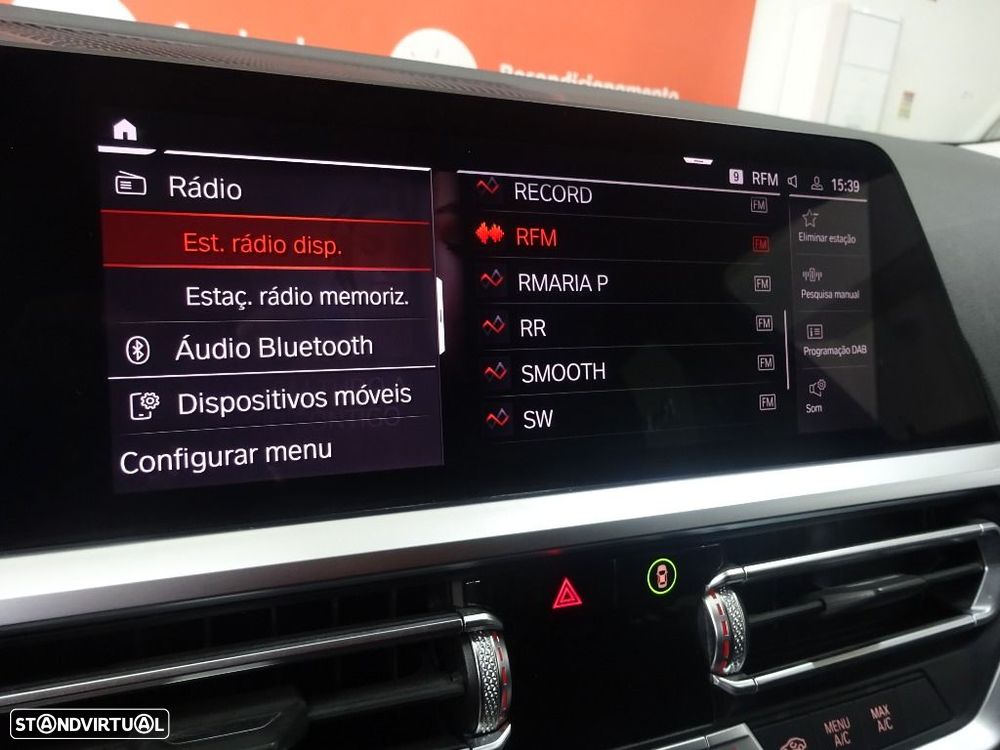 BMW 318 d Touring Line Sport Auto - 23