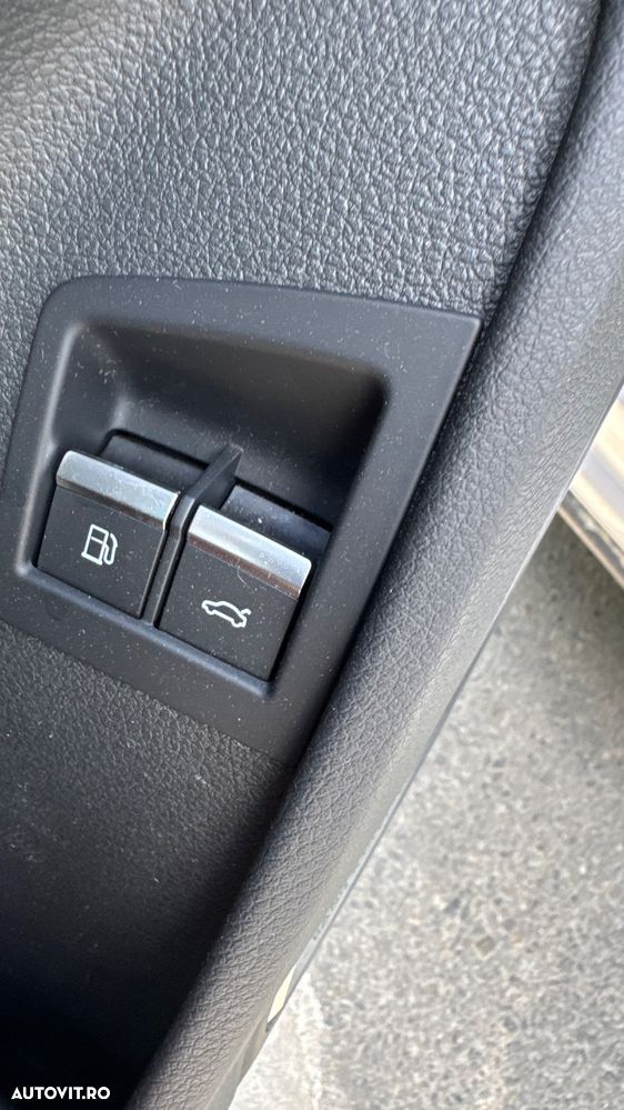 Audi Q7 3.0 55 TFSIe quattro Tiptronic S Line - 35