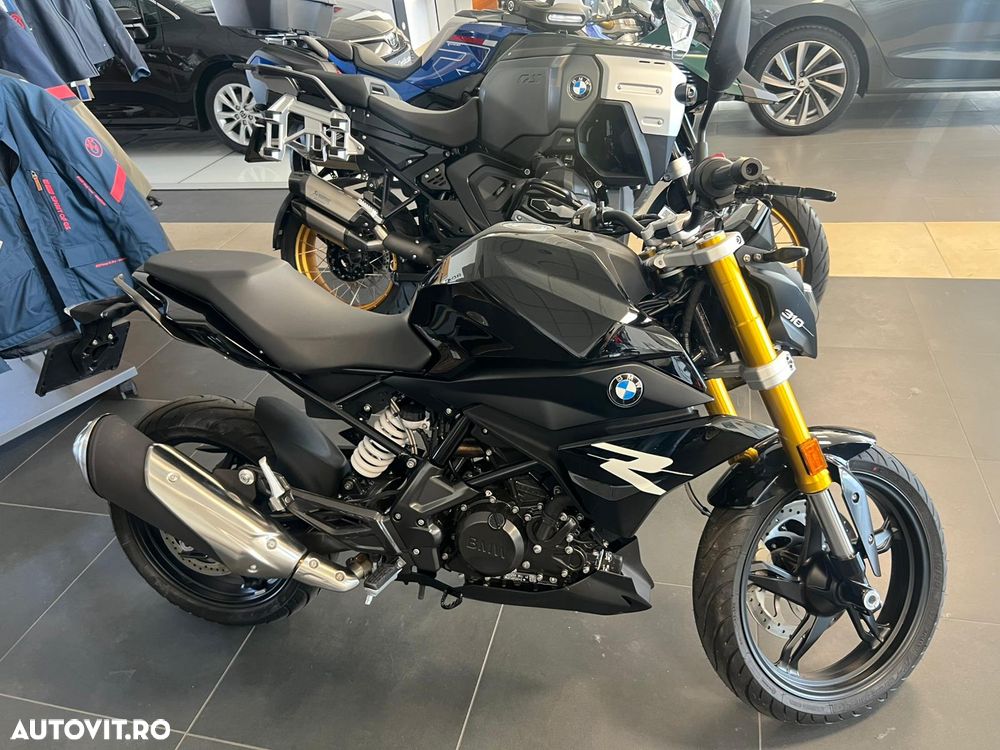 BMW G310R - 4