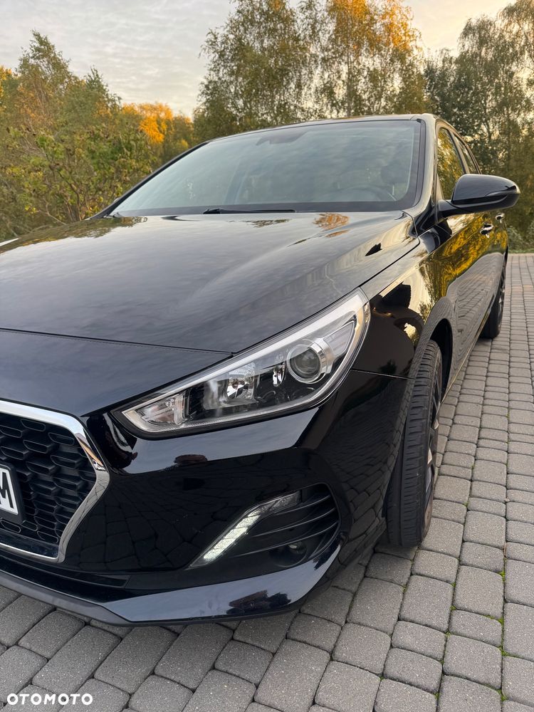 Hyundai i30 1.4 YES - 12