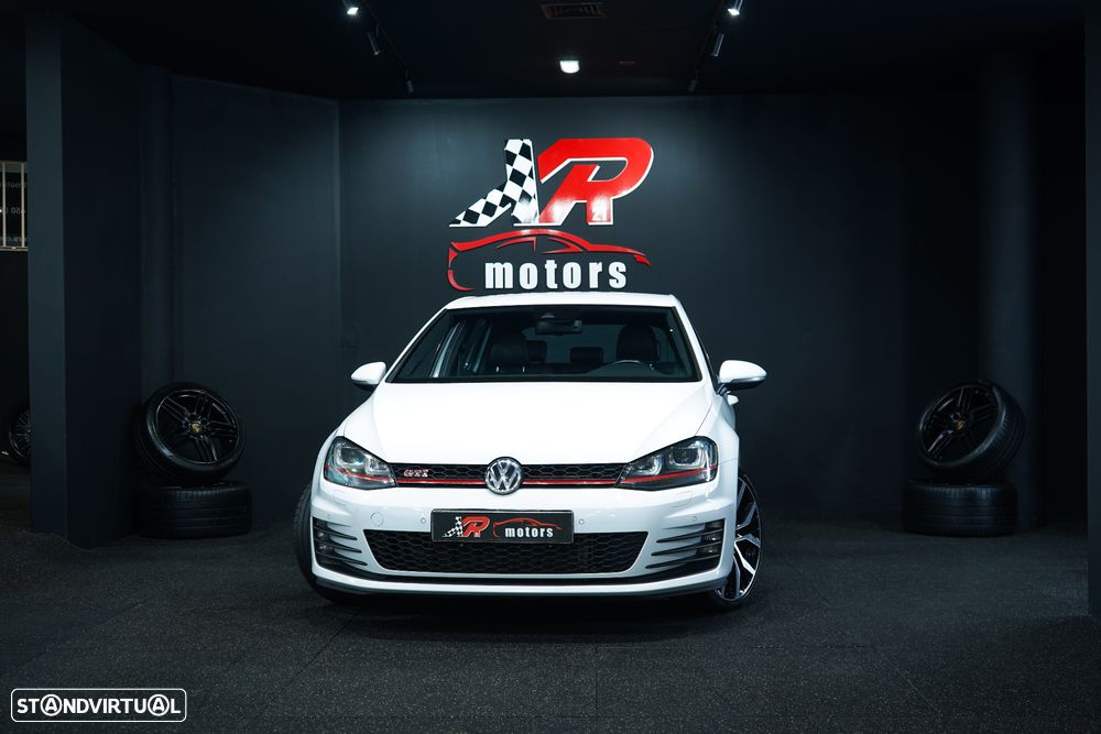 VW Golf 2.0 TSi GTi DSG Performance - 2