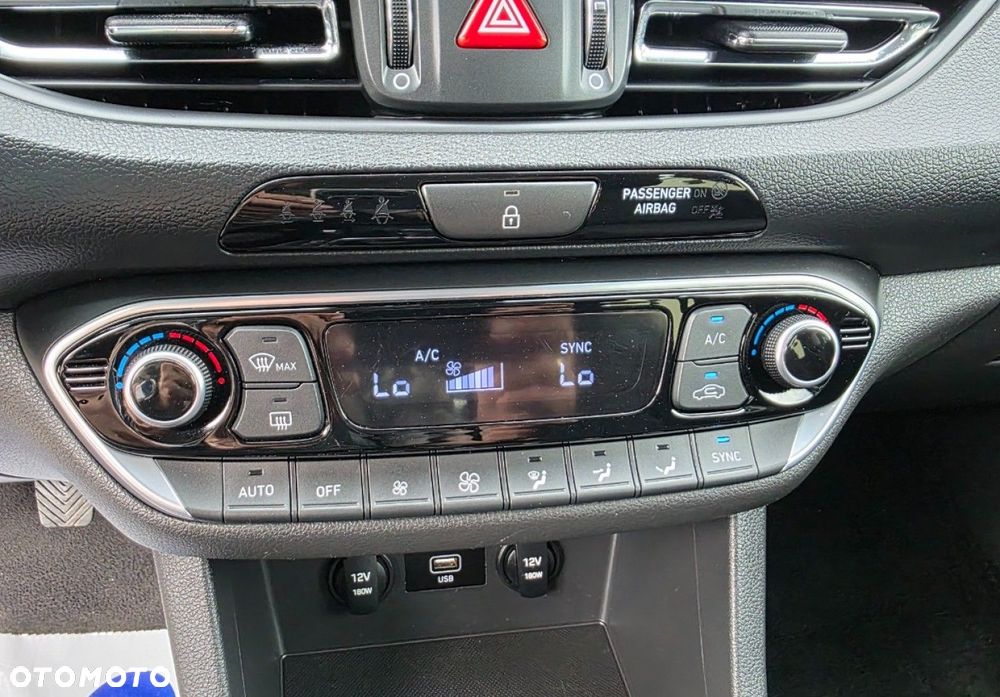 Hyundai i30 - 17