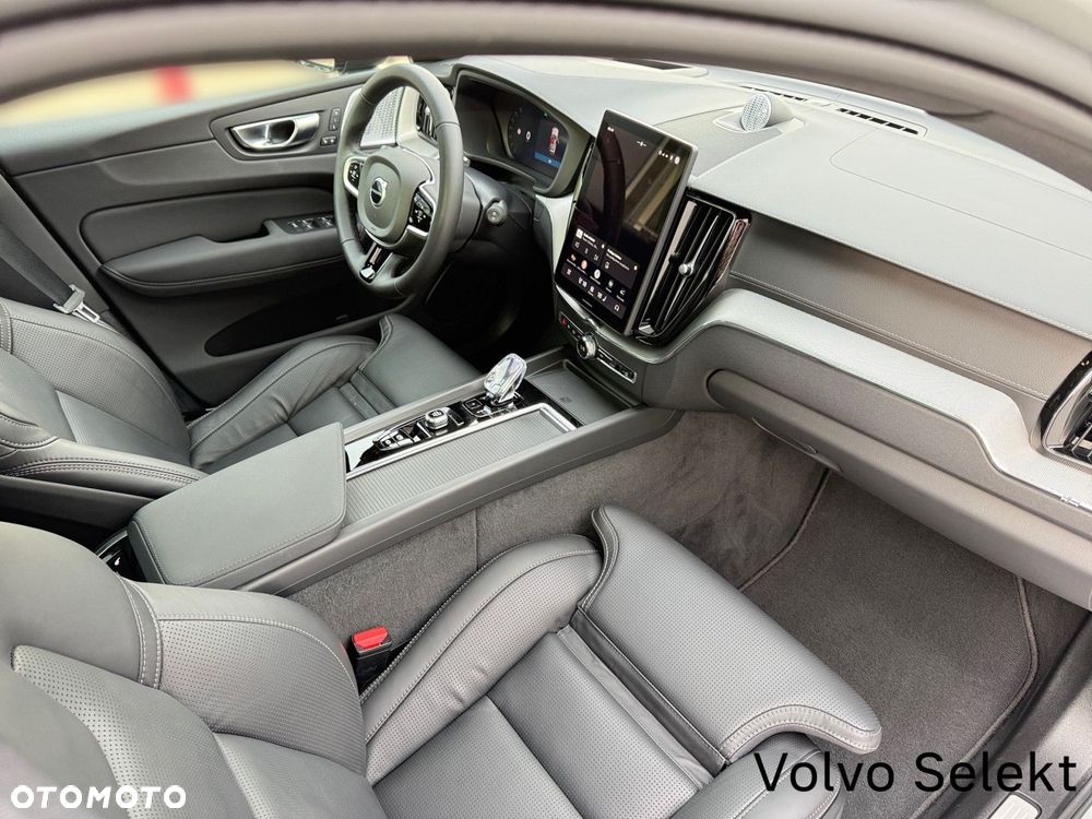 Volvo XC 60 - 30