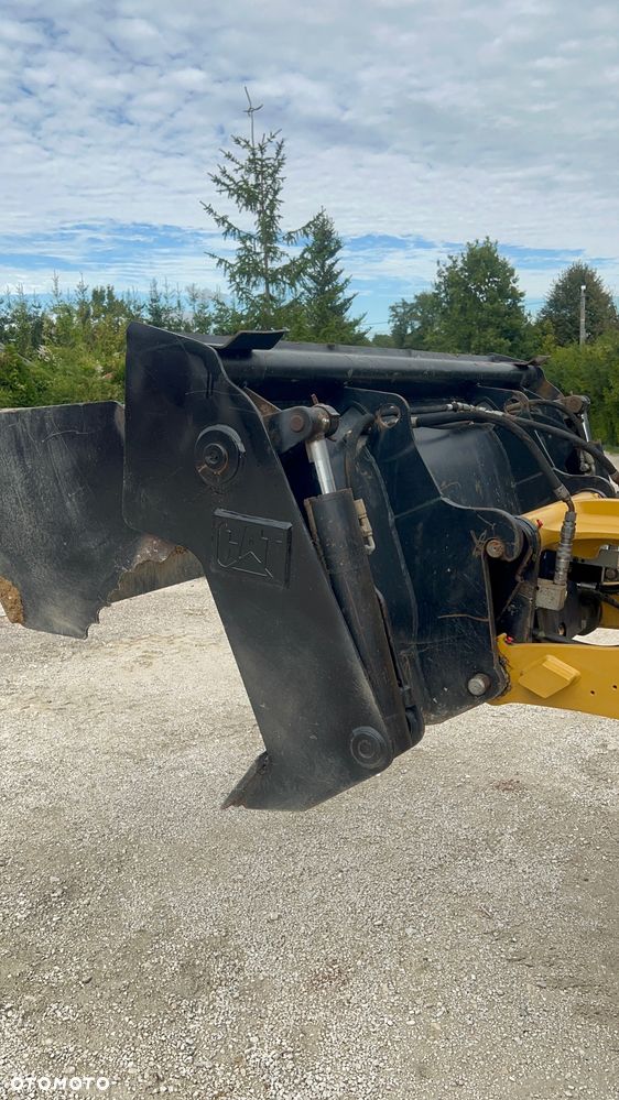 Caterpillar ŁADOWARKA CAT 908M 21r łyżka szczęka widły krokodyl 906 907 H przegubowa łamana Catepillar - 20
