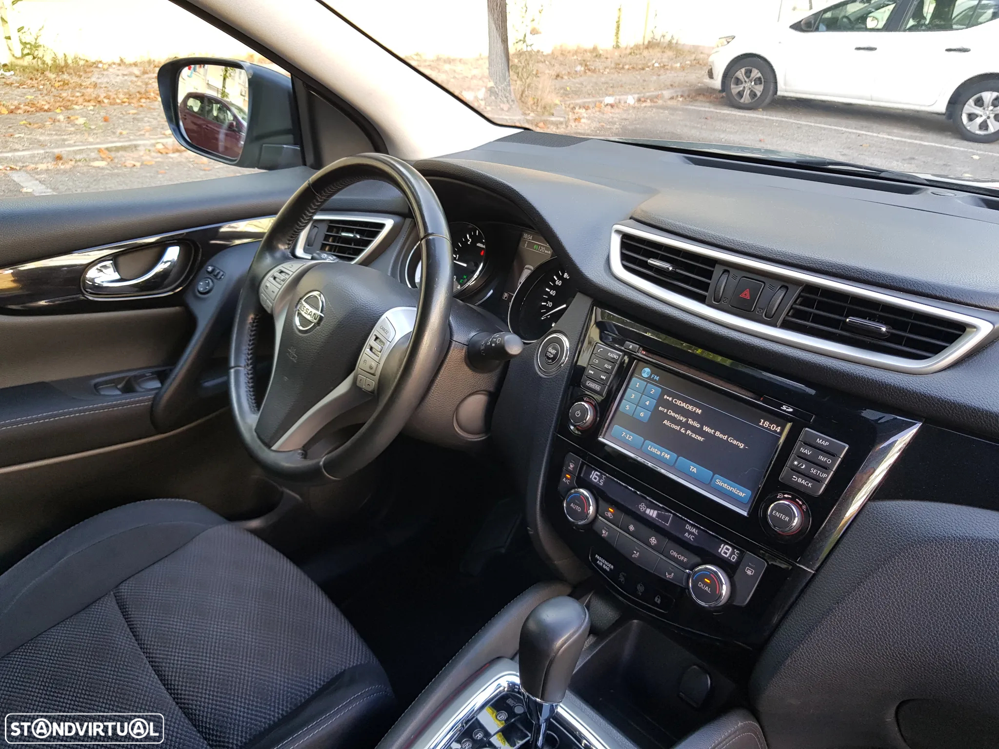 Nissan Qashqai 1.6 dCi 360 Xtronic - 50