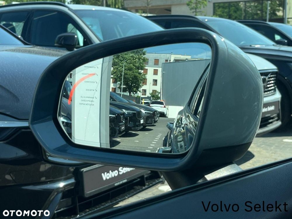 Volvo V60 Cross Country - 33