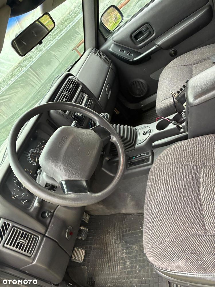 Jeep Cherokee 2.5 TD - 6