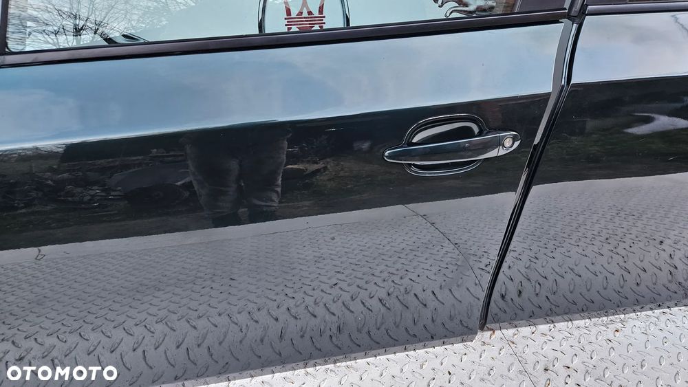 BMW 5 E61 Drzwi przód lewy przednie lewe Drzwi tył lewy tylne lewe Europa Kolor  430/6 oxfordgruen metallic - 7