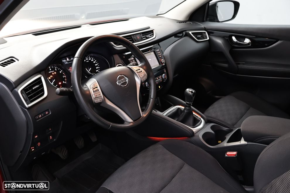 Nissan Qashqai 1.2 DIG-T Acenta - 24