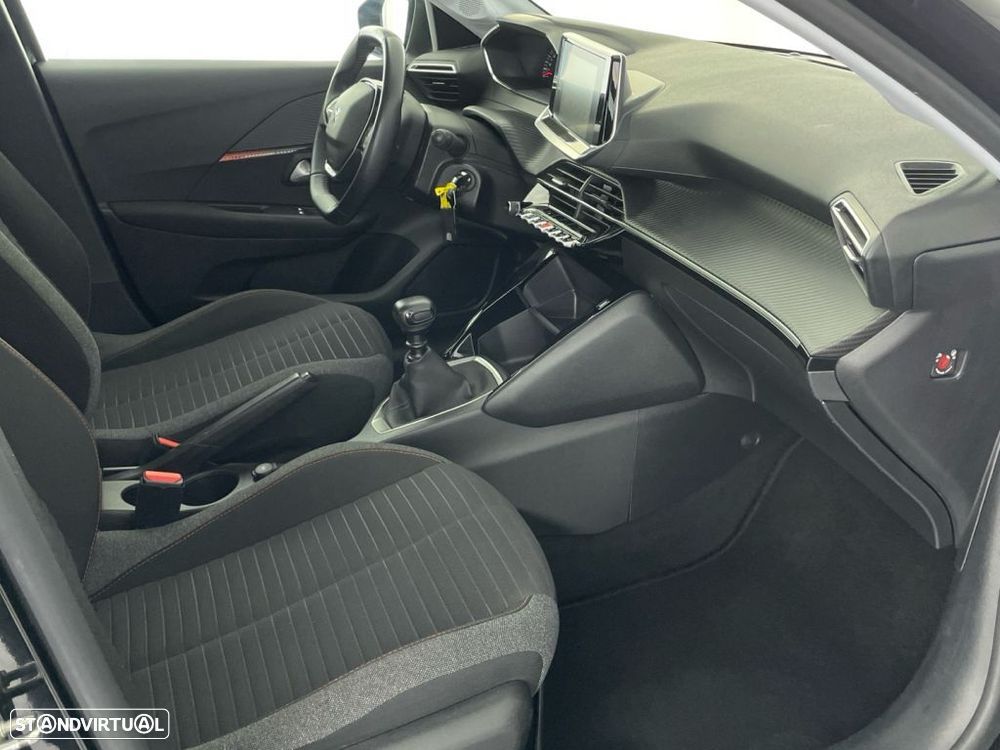 Peugeot 208 1.2 PureTech Active - 22