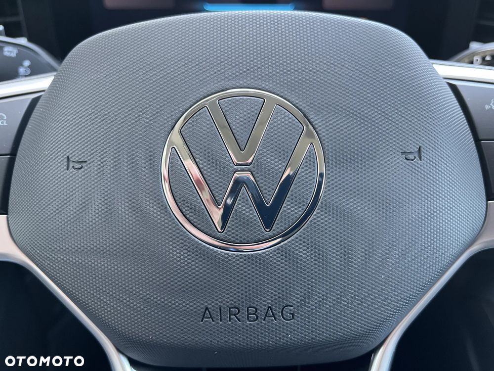 Volkswagen T-Roc 1.5 eTSI Life DSG - 15