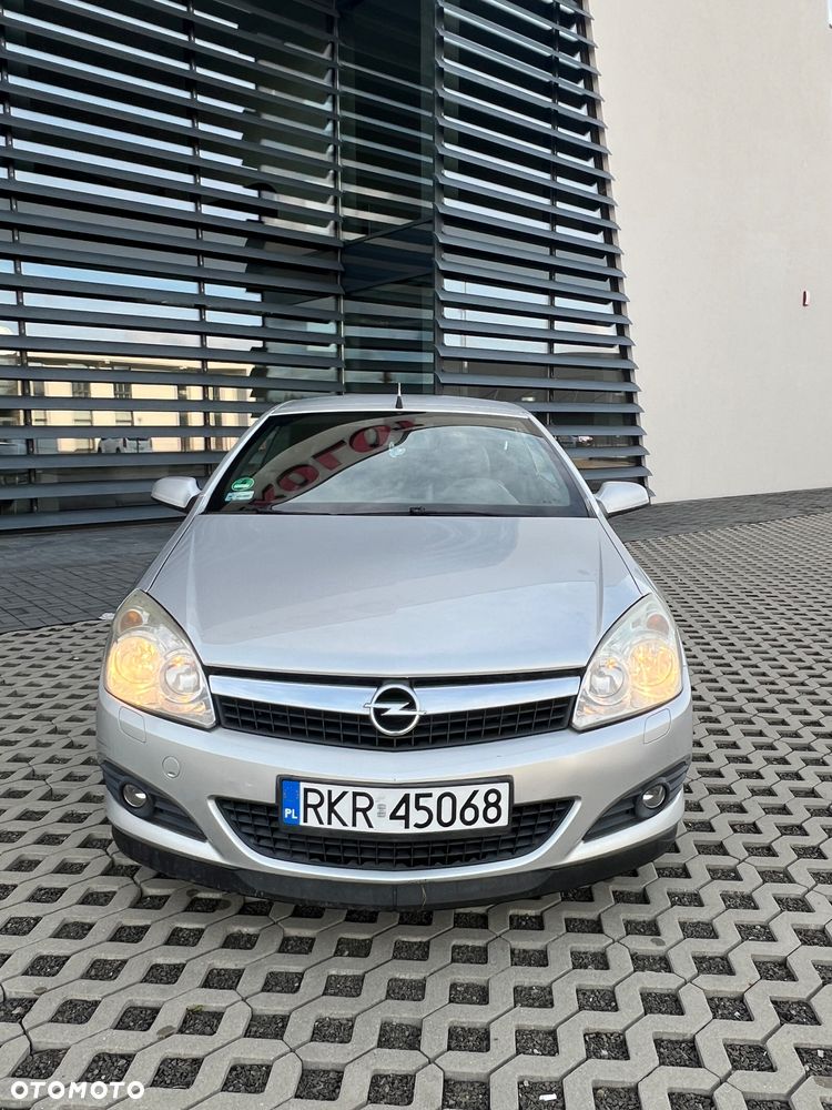 Opel Astra - 4