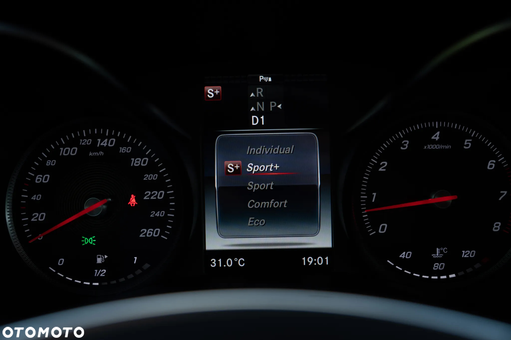 Mercedes-Benz Klasa C 200 Coupe 4Matic 9G-TRONIC AMG Line - 18