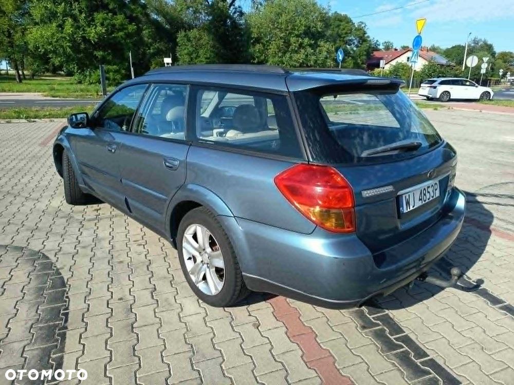 Subaru Outback - 3