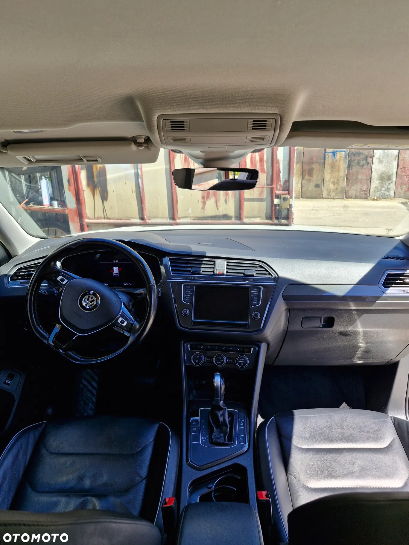 Volkswagen Tiguan 2.0 TDI BMT SCR 4Mot Comfortline DSG - 11