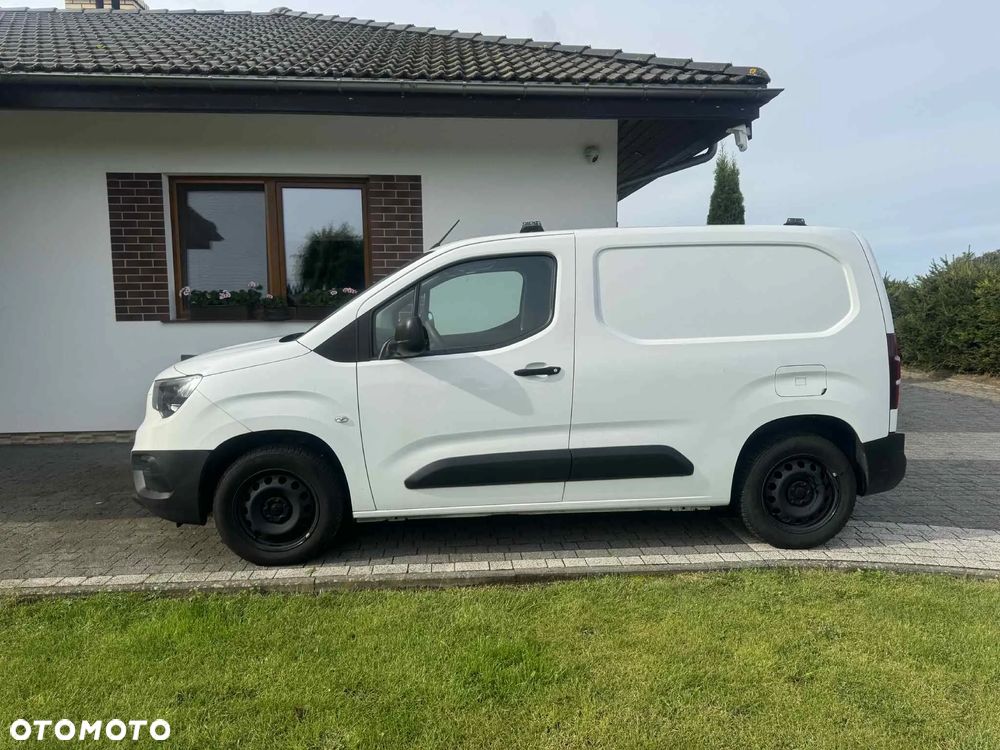 Opel COMBO - 4