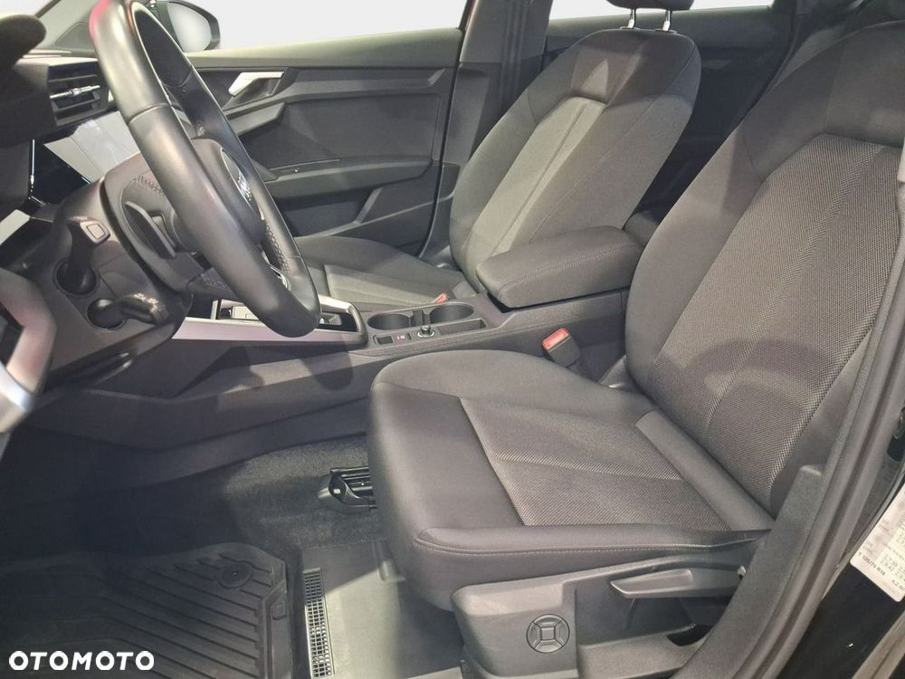 Audi A3 Sportback - 13