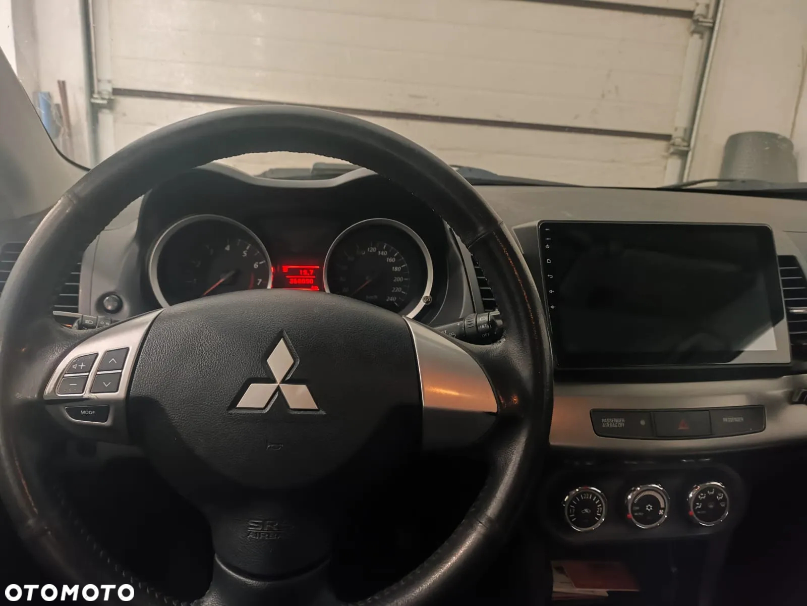 Mitsubishi Lancer 1.6 Invite - 5