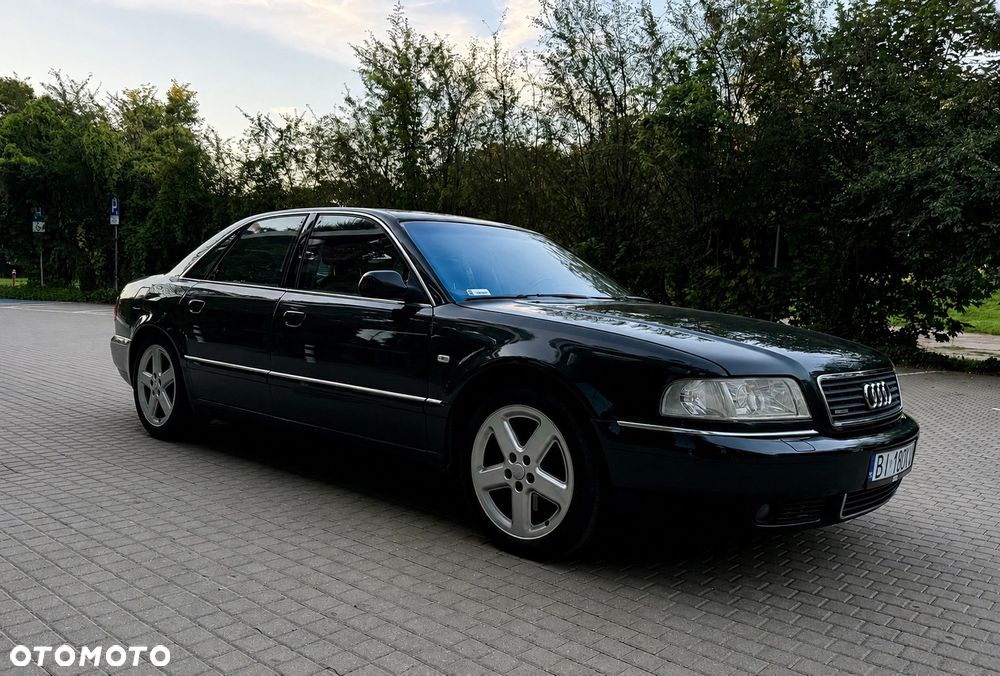 Audi A8 - 9