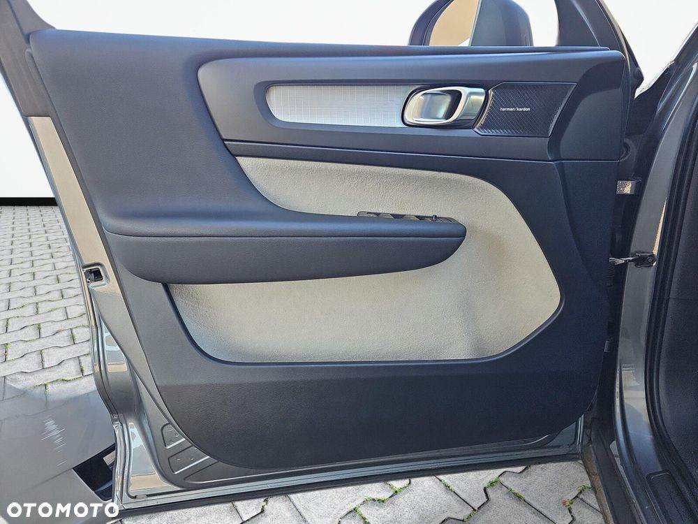 Volvo XC 40 - 17