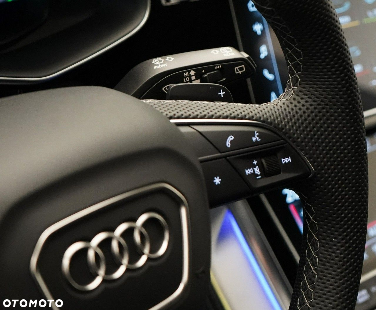 Audi Q8 - 21