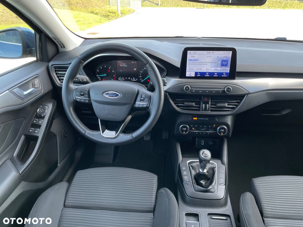 Ford Focus 1.0 EcoBoost STart-Stopp-System TITANIUM - 14