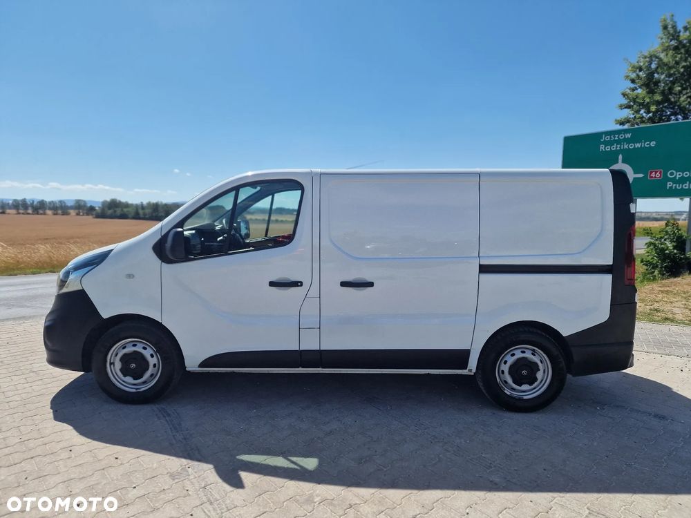 Opel Vivaro-B - 15
