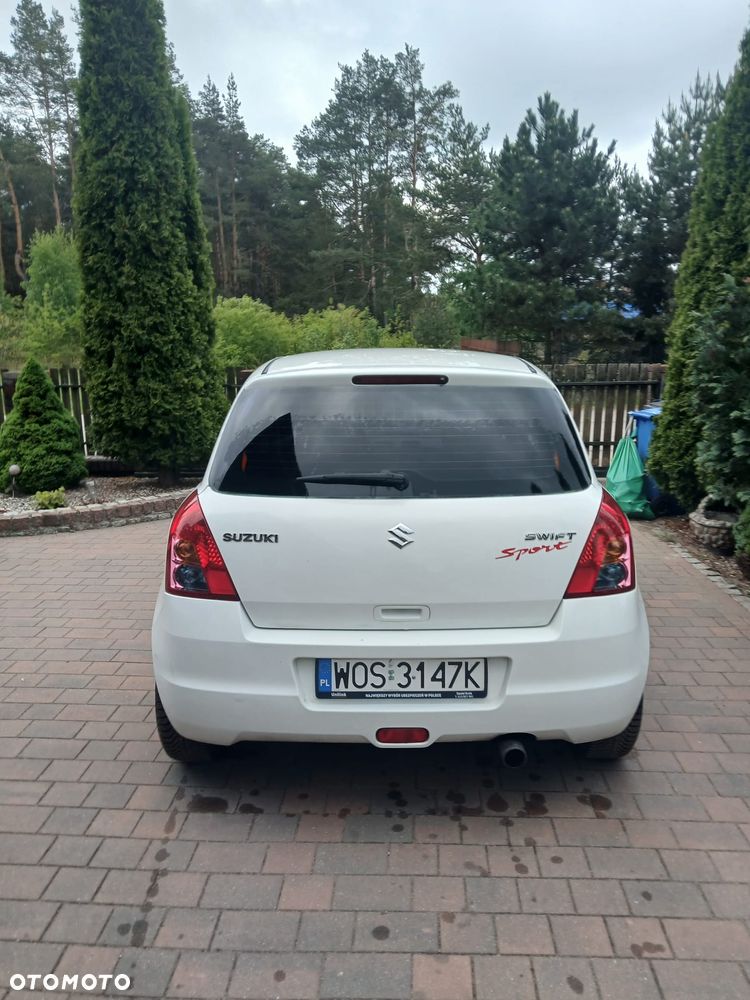 Suzuki Swift - 9