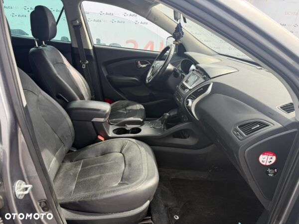 Hyundai ix35 2.0 CRDi 4WD Automatik Premium - 12