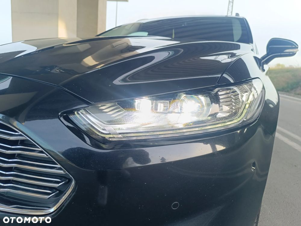 Ford Mondeo 2.0 TDCi Titanium PowerShift - 9