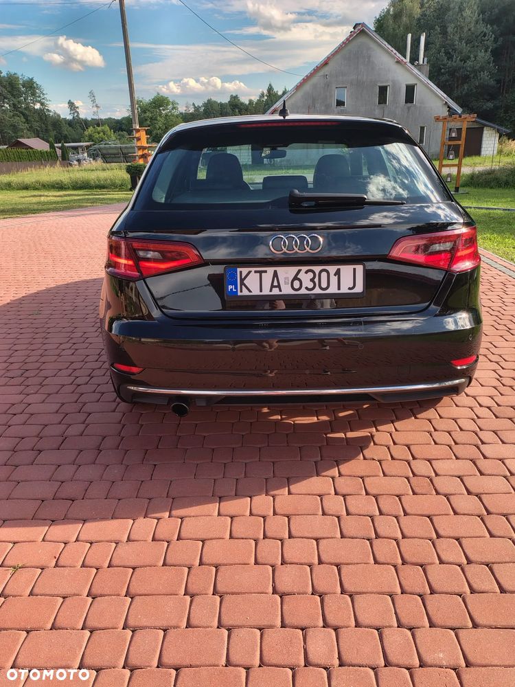 Audi A3 Sportback 1.6 TDI S tronic - 2