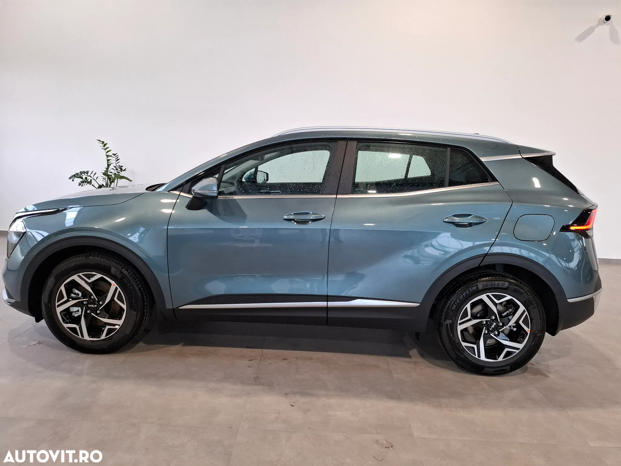 Kia Sportage 1.6 T-GDI 7DCT HP 4x2 MHEV Urban - 2