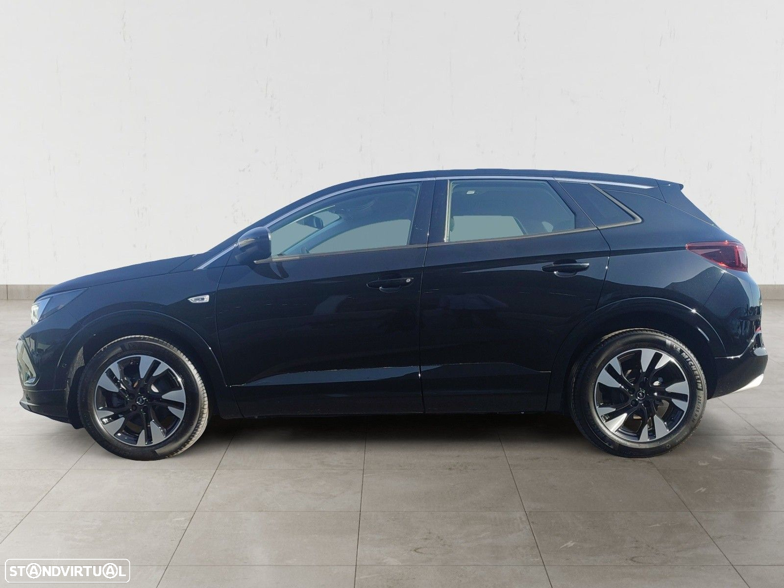 Opel Grandland 1.2 T Design & Tech - 3