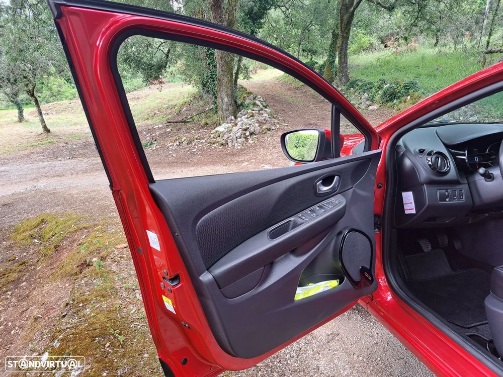 Renault Clio ENERGY TCe 120 INTENS - 15