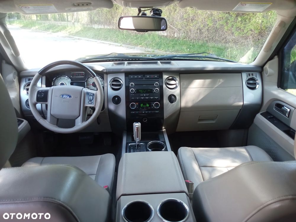 Ford Expedition 5.4 XLT - 10