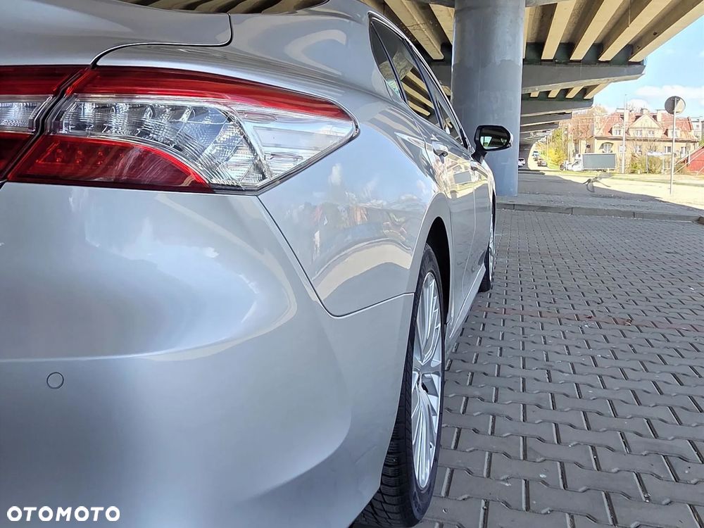 Toyota Camry 2.5 Hybrid Executive CVT - 15